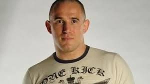 Adam Sevani dia tanora kintana Hollywood