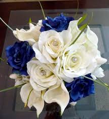 Hello everyone, this is emma. Roses Weddingbells Blue Wedding Centerpieces Blue Wedding Flowers Blue Themed Wedding