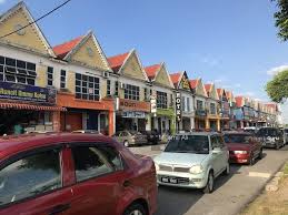 The nearest airport is the senai international airport (jhb iata) serving johor bahru. 1st Floor Taman Universiti Parit Raja Intermediate Office Parit Raja Batu Pahat Johor 1650 Sqft Commercial Properties For Rent By M Jamil Ali Rm 750 Mo 29363218