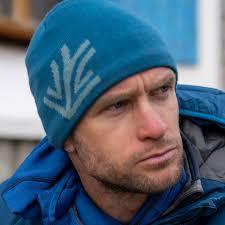 ST Travel Meets… base jumper Tim Howell