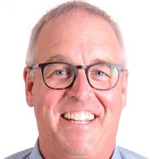 Do out of bounds rules in pickleball need change?