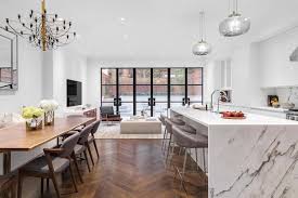 Encuentra un hotel en nueva york acorde con tu presupuesto entre la más amplia selección de hoteles que ofrece accor y sus hoteles asociados. Vivir En Una Casa De 5 Plantas En Greenwich Village Nueva York Loff It En Venta