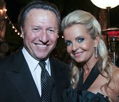 Beckstrand Cancer Foundation's Moulin Rouge Party nets $1.112 Million; OC  Ronald McDonald House Honors National Founders