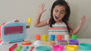 Today i'm unboxing the play doh kitchen creations magical oven and making fun. Play Doh Kitchen Creations Magical Oven Set 1 Multi Creative Toys Activities Toys Games