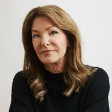 Christa Steele's Instagram, Twitter & Facebook