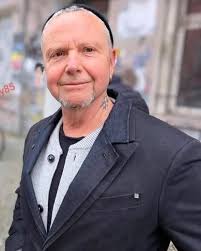 paulchard #rammstein #rammsteinfanart #rammsteinfans #paulchardkiss  #paullanders #richardsvenkruspe #appletrend #paullandersfan #emigrate