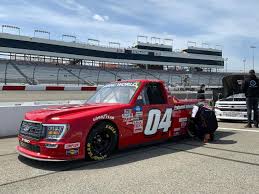 He started off his season on a strong note with a third place finish at daytona in february. Sfuxfisge1lycm
