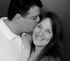 Book Review: How Do I Love Thee (A Devotional Journal for Wives)