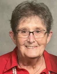 Kristin Calhoun's Instagram, Twitter & Facebook