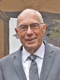 Claude Nelson's Instagram, Twitter & Facebook