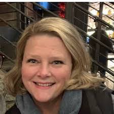 Robin Klepper's Instagram, Twitter & Facebook