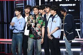 Raising $822 million and valuing the record label at a whopping $4.1 billion. 12 Facts About Bts That Will Make You Want To Join The Army Bts Members And Facts 2021