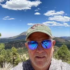 Short hikes near I-40 in Arizona or New Mexico?