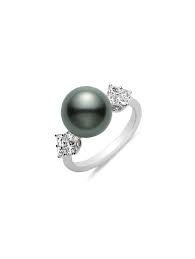 Black And White Pearl Ring Meaning Mikimoto Classic Elegance Black South Sea Ring Mikimoto Engagement Ring Black Pearl Ring Pearl Engagement Ring