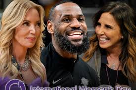 Jeanie Buss