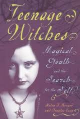 Thirteen Tennessee Ghosts and Jeffrey: Commemorative Edition  (9780817319014): Ben Windham, Kathryn Tucker Windham and Dilcy Windham  Hilley