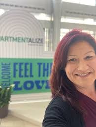 Regina Ponthieux's Instagram, Facebook & TikTok