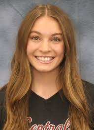 Analia Vasquez's Instagram, Twitter & Facebook