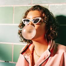 Apply ample amounts of vaseline to the entire strand of hair containing the gum, especially the bottoms. How To Get Gum Out Of Hair 4 Remedies From Hairstylists