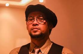 Usai Hengkang dari Band Naif, Emil Fokus ke Sepatu dan Kuliner