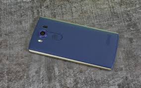 the LG V10 had unique second screen ...