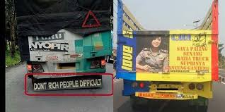 Adalah sebuah ungkapan yang bisa ditujukan untuk siapapun dan bernada positif. Nyeleneh 8 Tulisan Truk Bisa Bikin Ngakak Otosia Com