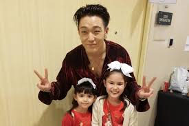 Following cuomo's resignations after a slew of sexual harassment claims. Look Scarlet Kramer Meets Ikon S Uncle Bobby