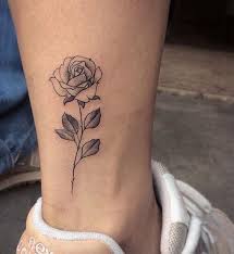 Samantha Doan Tattoo Muster Tatowierungen Rose Tattoo Ideen Kleine Rose Tattoo