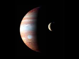 You Yes You Can Calculate The Speed Of Light Using Jupiter Weltraum Und Astronomie Planeten Weltraum Planeten