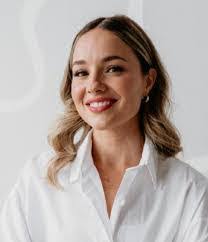 Kristi Leeper's Instagram, Twitter & Facebook