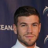 Austin Stowell