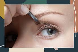 Check spelling or type a new query. Are Magnetic Lashes Safe For Your Eyes Here S What Experts Say Hellogiggles