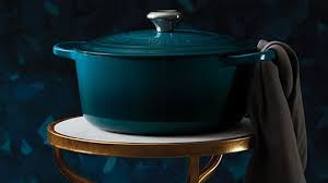 Le creuset is worth it because it's more durable, beautiful, and performs better than the competition. Le Creuset Cookware Is Tiktok S Newest Obsession Here S Why Stylecaster