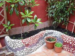 Una idea especialmente adecuada para jardines de exterior por su solidez y. Jardinera De Obra Y Ladrillos Como Construir