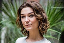 For faster navigation, this iframe is preloading the wikiwand page for evi hanssen. Facebook