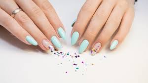 Acrylic nails are a popular service people avail of at beauty salons. How To Fill Acrylic Nails Diy At Home With 6 Easy Quick Steps
