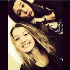 Megan Moen (MeganxMoen)