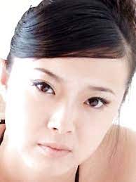 Bing Yi Pictures Search (5 galleries)