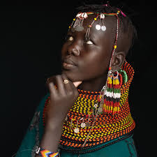 Beautiful young woman from Lake Turkana, Kenya (Fossicking around in the  archives and getting distracted!) #portrait #portraitphotography  #laketurkana #travelportrait #people @grainline.magazine