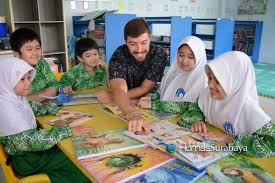 Maybe you would like to learn more about one of these? Sekolah Al Azhar Sidoarjo Kronis A