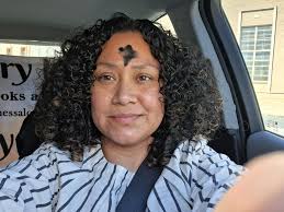 Hello prayer warriors, please pray for my sister. She's