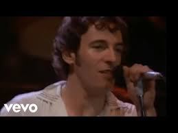 Apedrejamento tão grande só é possível encontrar nos arquivos de revista e jornais, no tópico referente á corrente denominada. Playlist As Melhores Musicas Dos Anos 80
