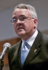 Darryl Blanton's Instagram, Twitter & Facebook