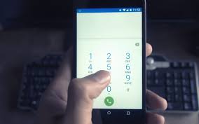 Probabil va ganditi de ce oare un telefon cu un sarpe pe el poate costa atat de mult. Cel Mai Scump NumÄƒr De Telefon Din Lume S Au PlÄƒtit 500 000 De Euro