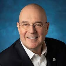 Glenn Mcdermott's Instagram, Twitter & Facebook