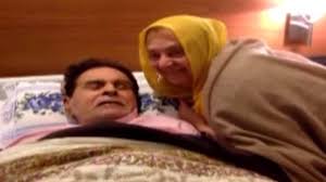 The bollywood industry is deeply saddened by the demise of veteran actor dilip kumar. Dilip Kumar S Wife Saira Banu Shares Latest Pics Of Dilip From Hospital Youtube