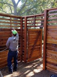 Staining 8 Foot Tall Custom Horizontal Fence With Slats On Top Modern Design In 2020 Wood Fence Design Horizontal Fence Fence Styles