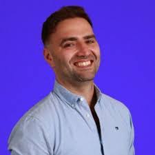 Stephen Claus's Instagram, Twitter & Facebook