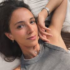 Roberta Romano (@robetaromano) • Threads, Say more