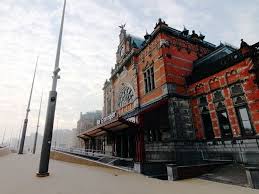 Photos The World S Most Beautiful Train Stations Train Station Amazing Buildings World S Most Beautiful
